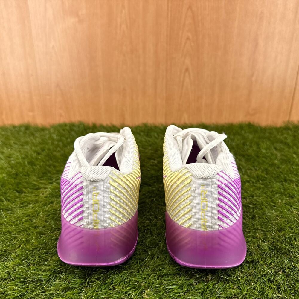 NikeCourt Air Zoom Vapor 11 HC White Fuchsia Dream DR6965-101 Women's Size 9 - Picture 5 of 7